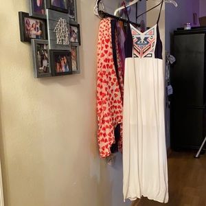 Flying Tomato 🍅 Maxi Dress Blue & White